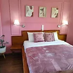 Electra's Seaside Apartament *