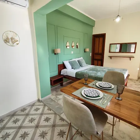 Electra's Seaside * Agios Georgios (Corfu)