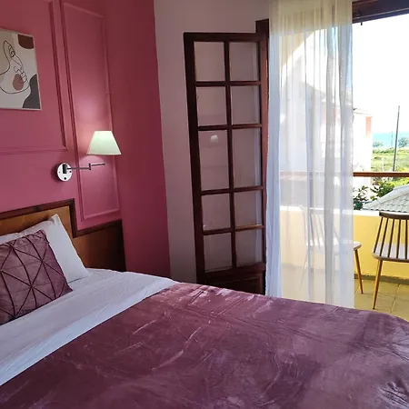 Daire Electra's Seaside *